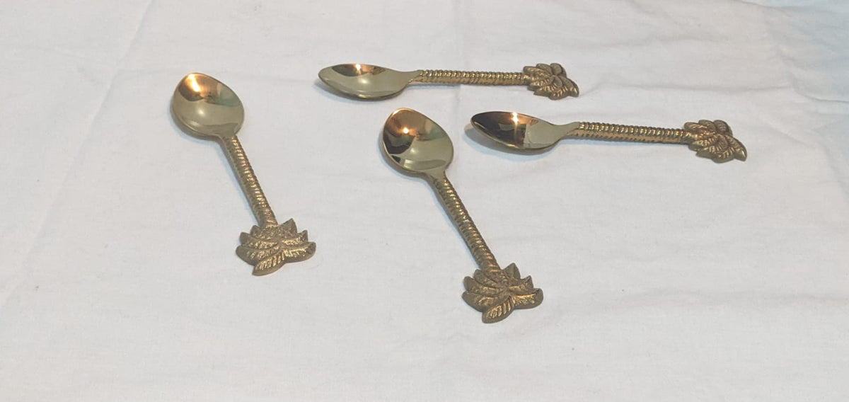 Small spoon set