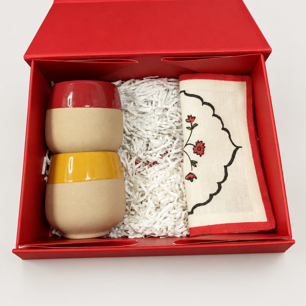 Coffee cups and small napkins (Gift set)