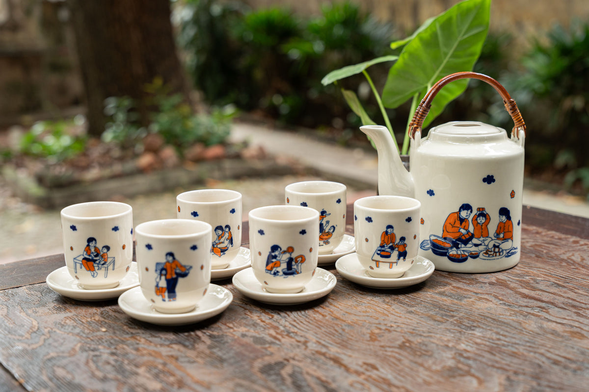 Japanese-Style Ceramic Tea Set with Bamboo Handle